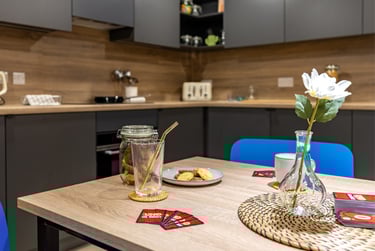 Deluxe En Suite - Image 8